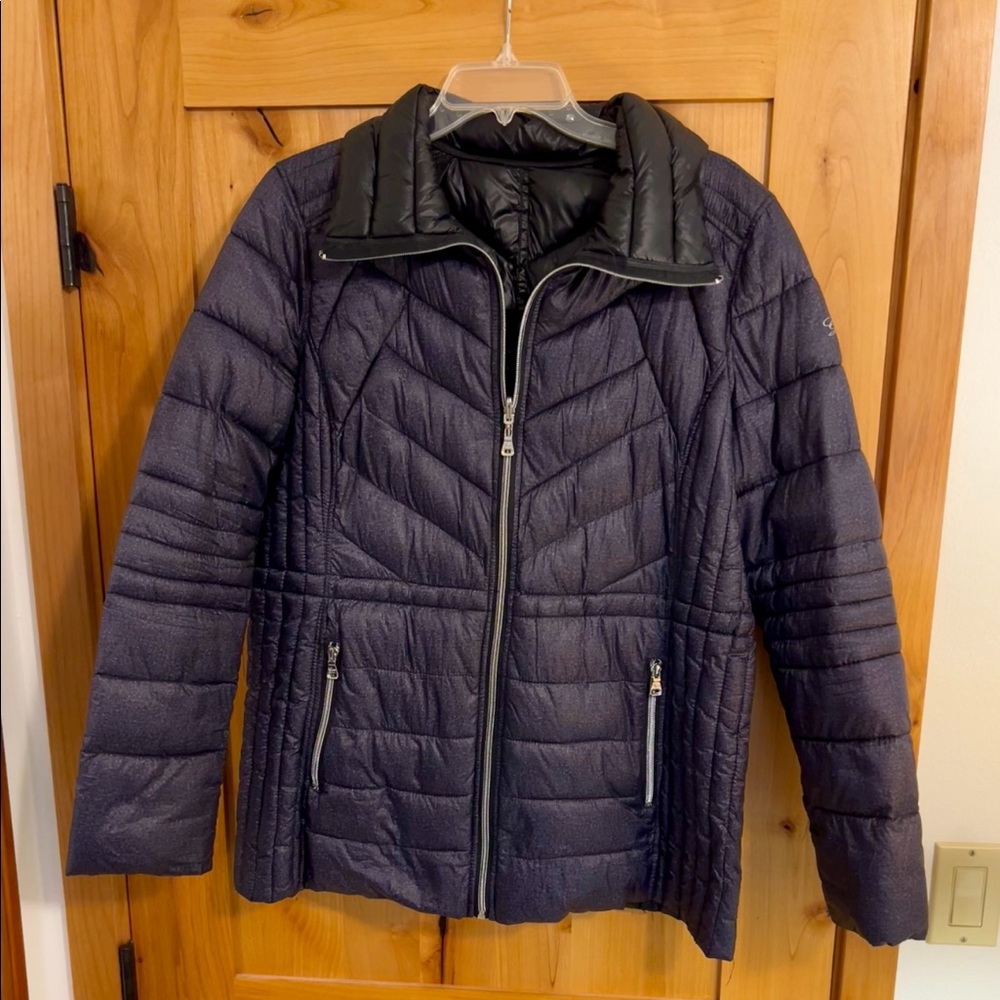 Guess Women's Reversible Charcoal Gray/Black Puffer Coat
